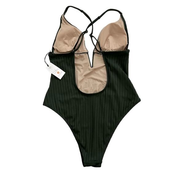 Shade & Shore Swimsuit One Piece Green Ribbed Plunge V-Wire Swimsuit Large NEW - Picture 6 of 12
